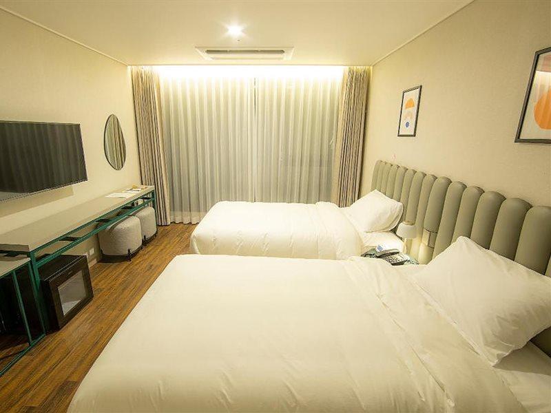 Hotel Seogwipean Seogwipo Eksteriør bilde
