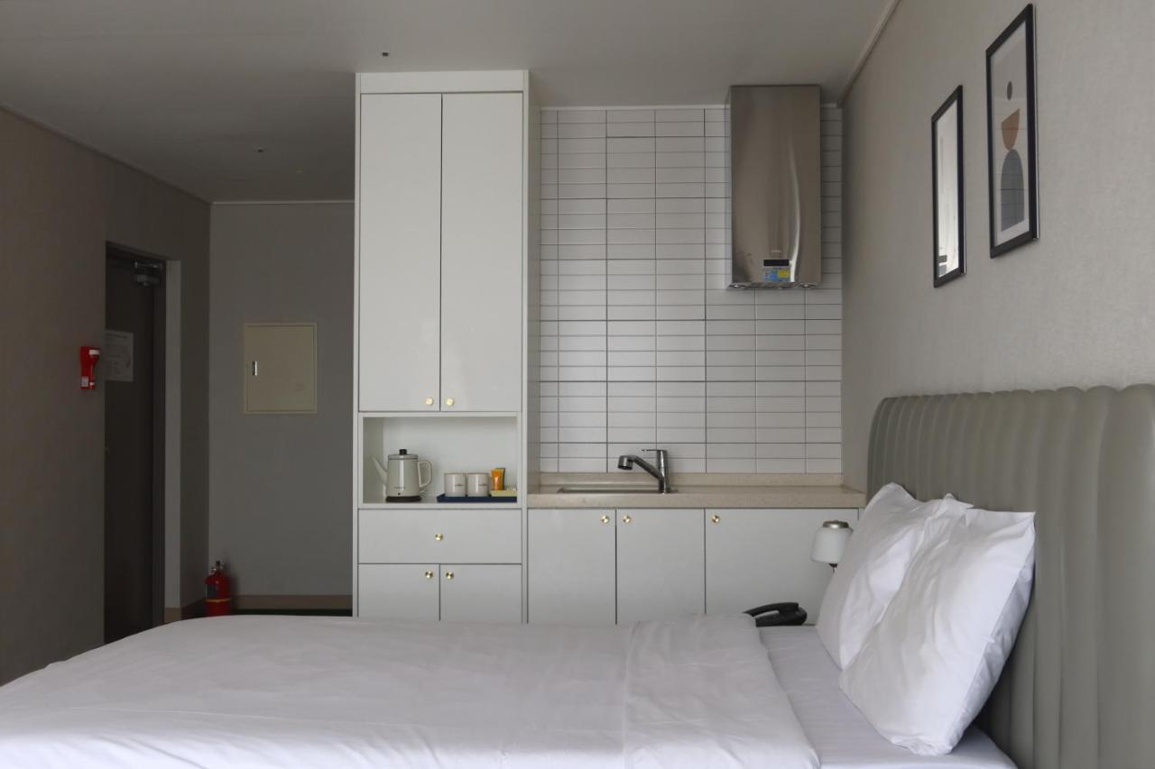 Hotel Seogwipean Seogwipo Eksteriør bilde
